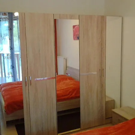 Izzi Apartma Appartement