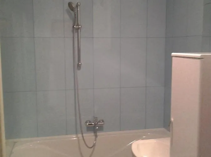 Izzi Apartma * كْرانْيِسكا غورا